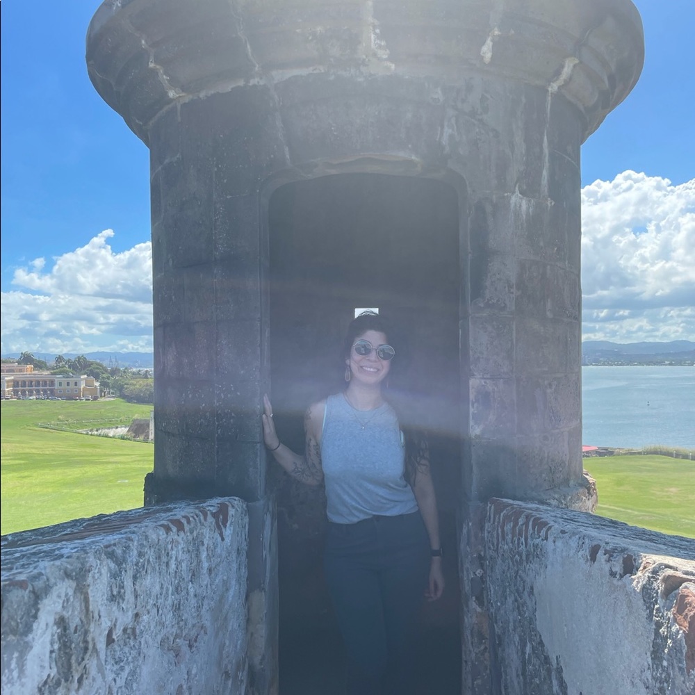 Meet your Posher, Mika